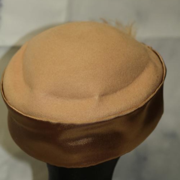 Lily Lee Wool Tan & Gold Feathered Pillbox Hat